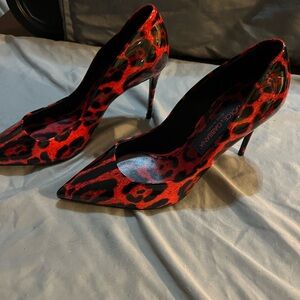 Dolce & Gabana Black and Red Leopard Pump